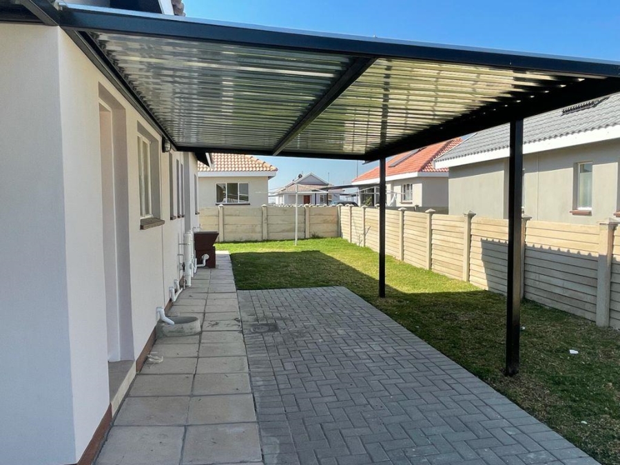 4 Bedroom Property for Sale in Freedom Park North West